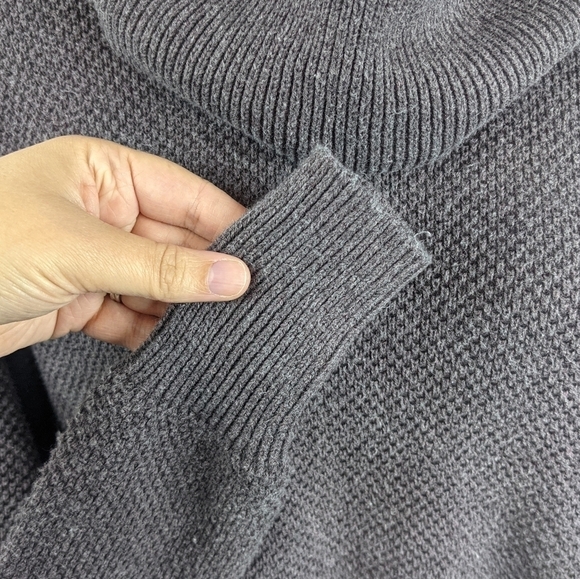 Artisan NY Cowl Neck Turtleneck Cropped Sweater Sz Small - Picture 3 of 9